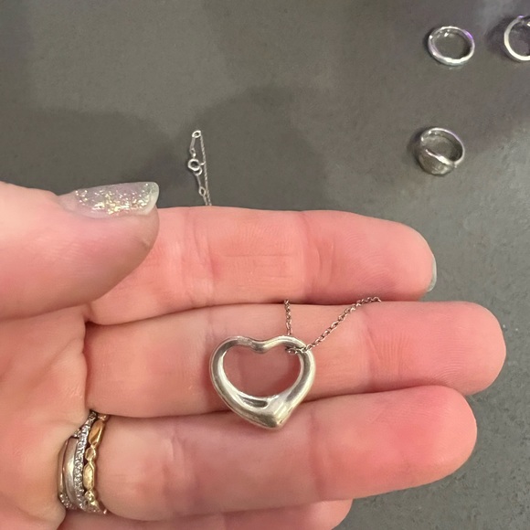 Tiffany & Co 16mm .925 sterling silver Elsa Peretti Open Heart necklace - Picture 5 of 7